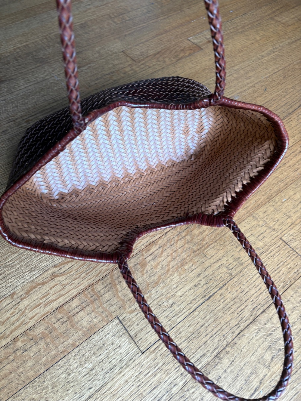 Woven Leather Shoulder Bag in Deep Burgundy - Picture 2 of 2